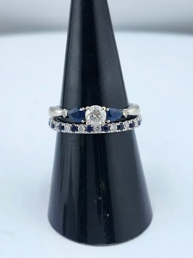 14 Kt. White Gold Cast 3-Stone Engagement Ring - 0.40 ct.(#7514) - Photo 2