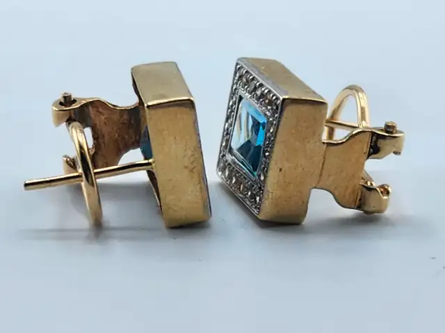 10 Kt. Yellow Gold Earrings w/ Natural Blue Topazes (#7515) - Photo 6