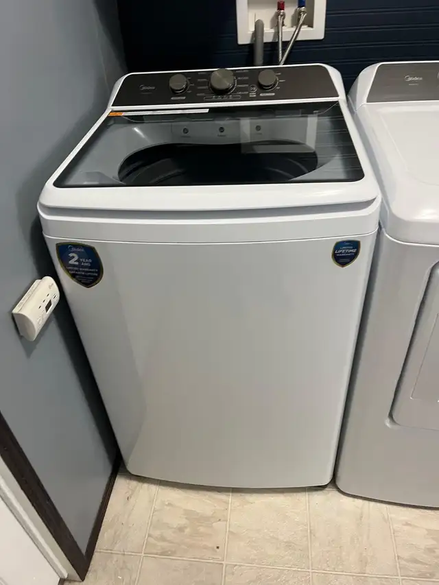 Midea Washer and Dryer set for Sale - Photo 2