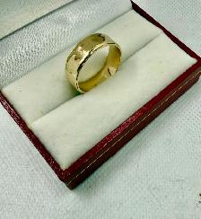Men's 10K Gold Wedding Band~Size 9 - Photo 2