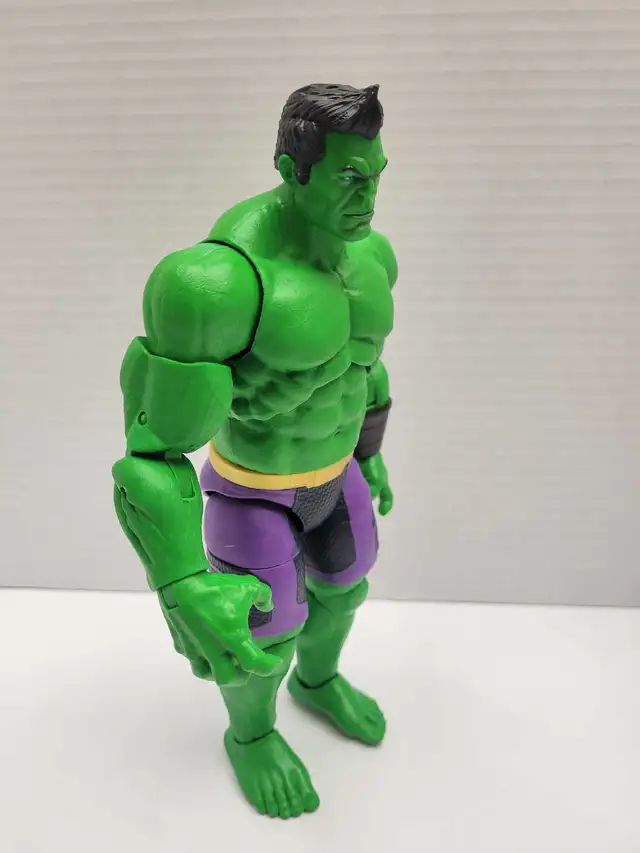 Marvel Legends 'BAF' Totally Awesome Hulk - Photo 4