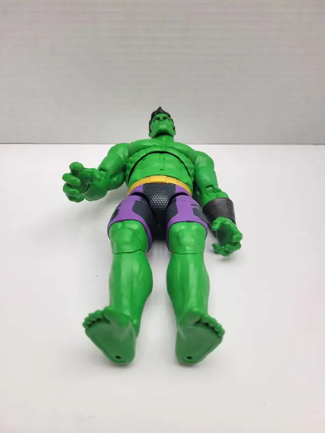 Marvel Legends 'BAF' Totally Awesome Hulk - Photo 5