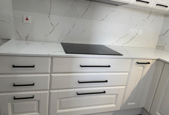 White Countertop With Grey Veins 437-522-8447 - Photo 2