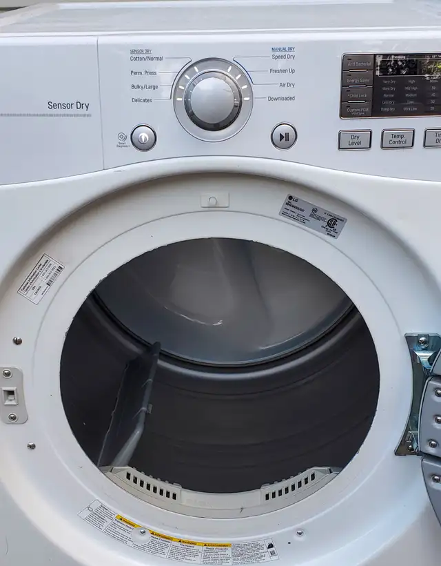 LG Front Loading washer / Dryer pair - Stackable, Working clean - Photo 5