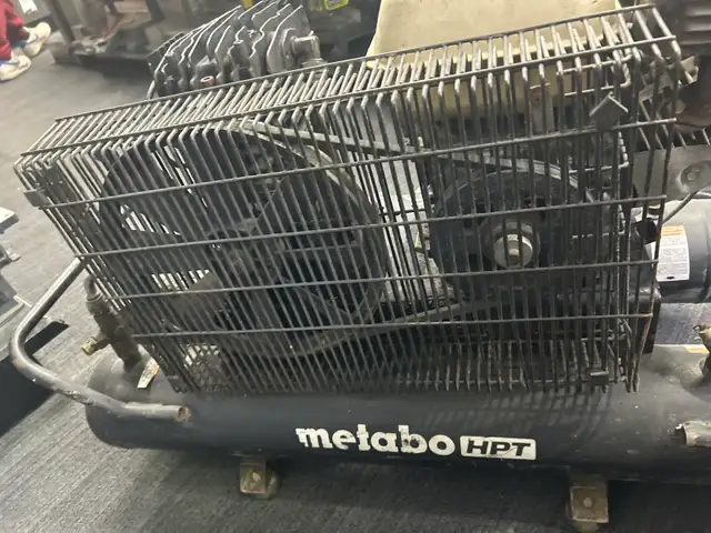 Metabo EC2510 Wheelbarrow Compressor - Photo 7