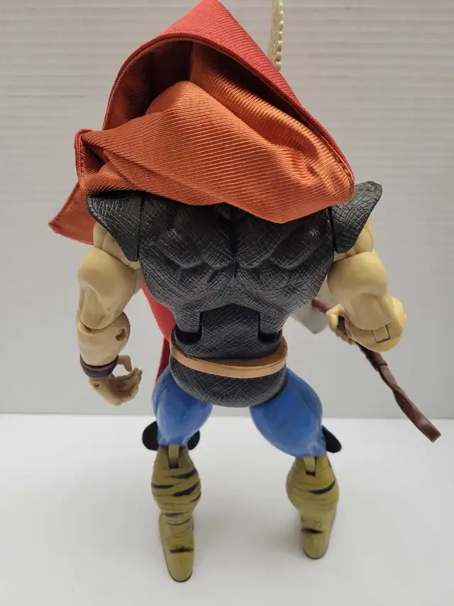 Marvel Icons Thor Figure - Photo 4