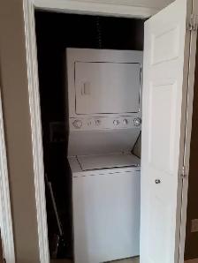 Top Floor Condo. All Utilities Included. Underground Parking - Photo 9