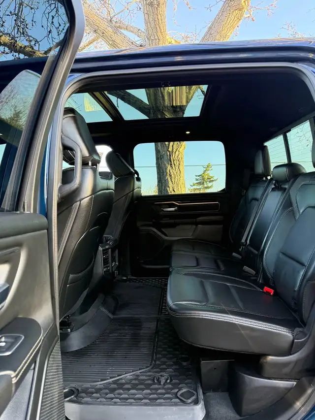 2019 DODGE RAM 1500 FULLY LOADED - Photo 7
