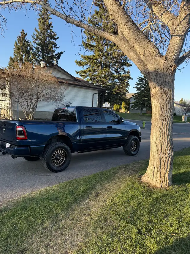 2019 DODGE RAM 1500 FULLY LOADED - Photo 9