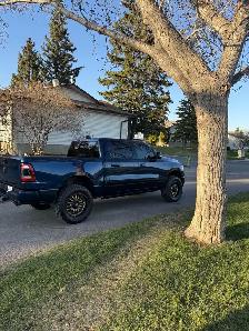 2019 DODGE RAM 1500 FULLY LOADED - Photo 9