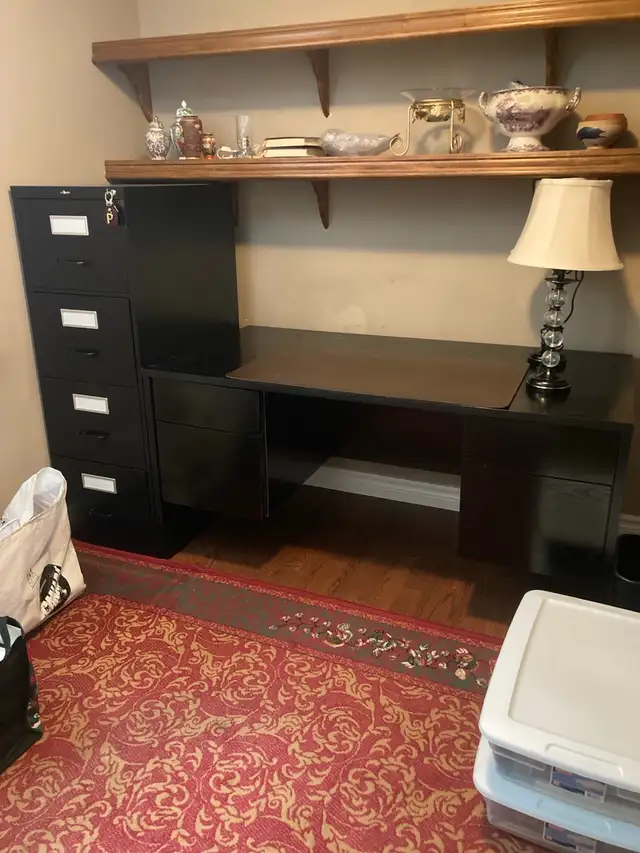 Moving Sale - Photo 3