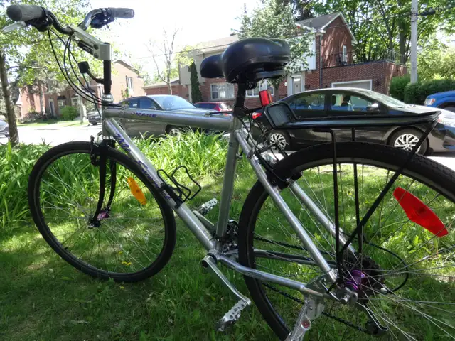 GRAND VÉLO HYBRIDE. VÉLOMANE, TOUTE ALUMINIUM. 21 VITESSES. - Photo 6