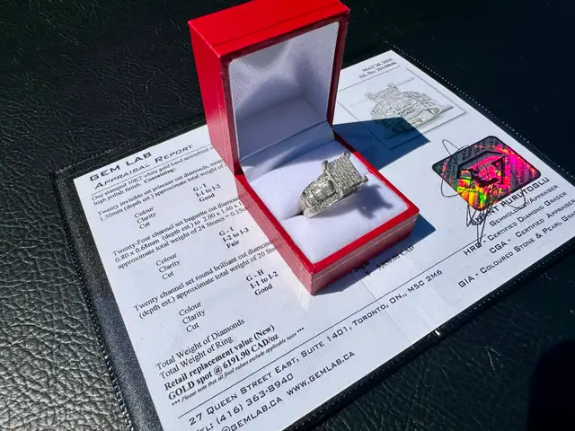#820 - 10kt White Gold, 2.03 Carat Diamond Ring, Size 7.5 - Photo 2