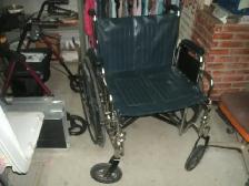 HEAVY DUTY WHEEL CHAIR AND SHOWER BENCH - Photo 3