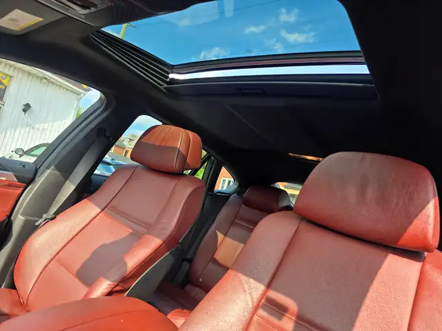 2011 BMW X6 - Photo 12