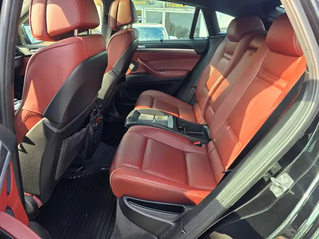 2011 BMW X6 - Photo 13
