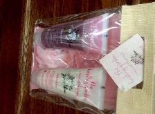 COFFRE CADEAU NEUF JASMINE:LOTION HYDRATANTE,GEL MOUSSANT ÉPONGE - Photo 2