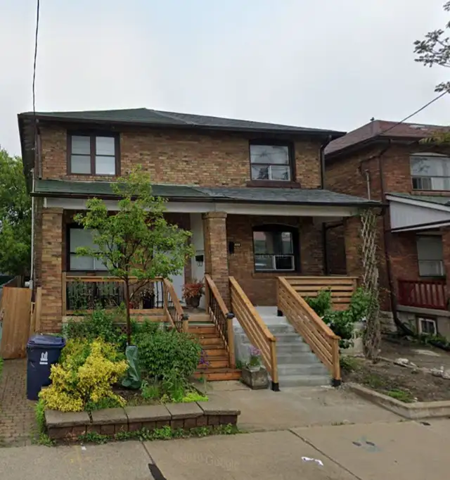 3 Bdrm House-Oakwood LRT/St. Clair W. & Cedarvale Subways