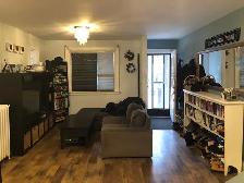 3 Bdrm House-Oakwood LRT/St. Clair W. & Cedarvale Subways - Photo 3