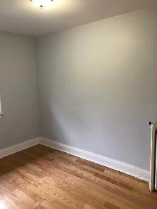 3 Bdrm House-Oakwood LRT/St. Clair W. & Cedarvale Subways - Photo 10