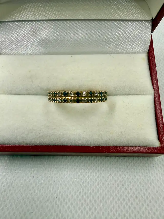 Women's 10K Gold Diamond & Sapphire Band~Size 9