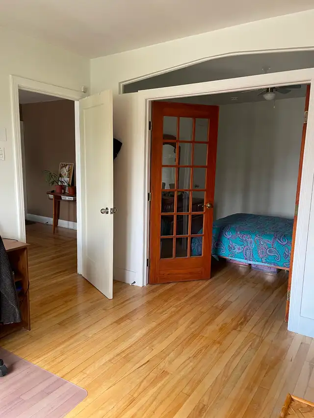 GRAND 4 1/2 : 900 pi², 1550$/mois, DISPONIBLE DES LE 1er JUILLET - Photo 4
