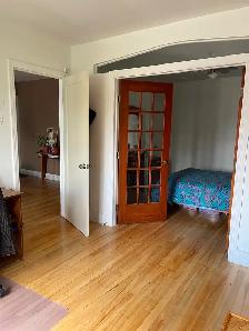 GRAND 4 1/2 : 900 pi², 1550$/mois, DISPONIBLE DES LE 1er JUILLET - Photo 4
