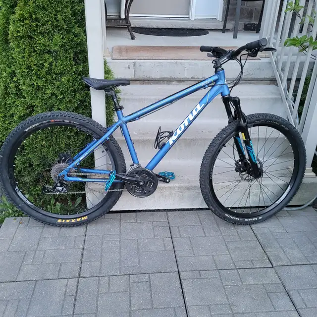Kona Splice mountain bike with disc brakes