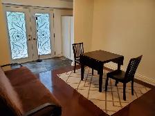 1 bedroom apt on the ground level (not a basement) - Etobicoke - Photo 2