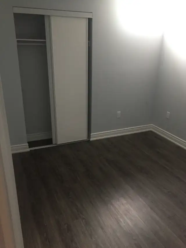 1 Bedroom Basement Apartment - Stouffville - Photo 5