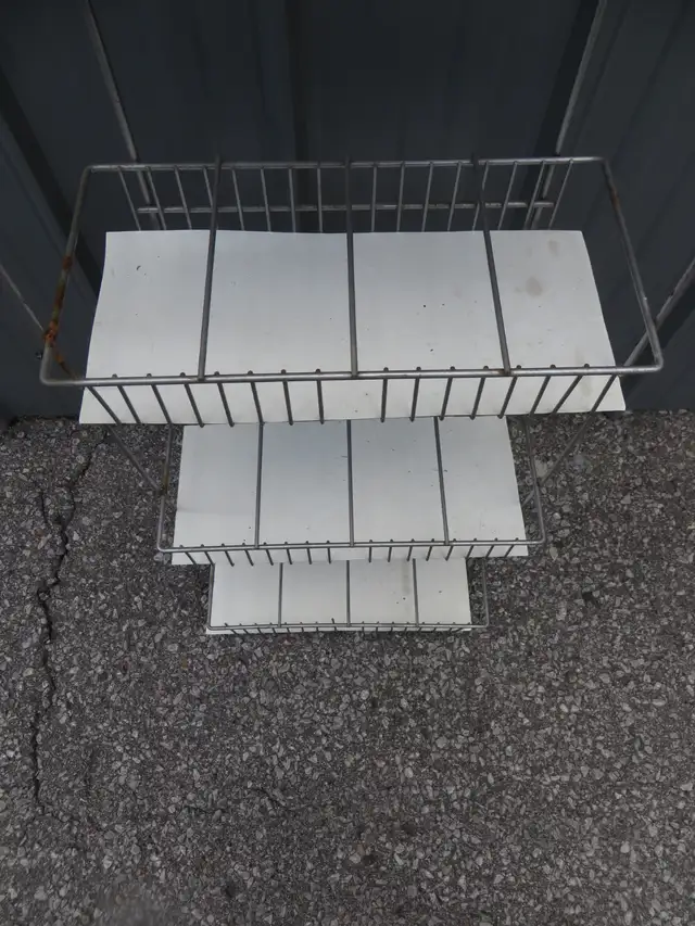 ETAGERE RACK GRIS EN METAL 6 TABLETTES TB ETAT - Photo 3
