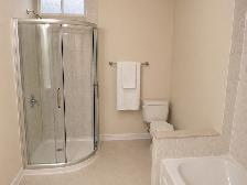 Quiet 1 Bedroom Apt Near Rouge Park – Private Entrance - Photo 5