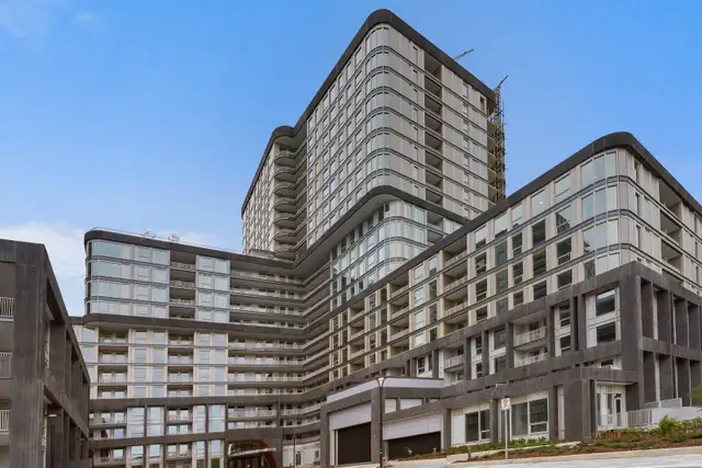 Modern 1-Bedroom Condo for Rent – Oakville, Ontario | $2,100/Mon - Photo 7