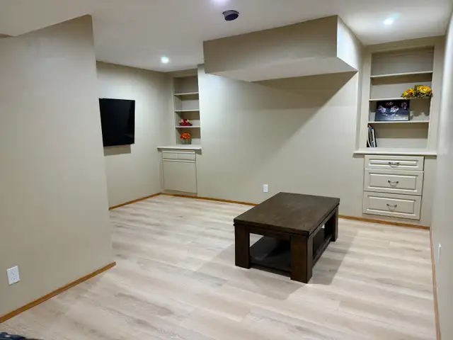 $1,550 – Newly Renovated 2-br Basement Suite in Royal Garden - Photo 4