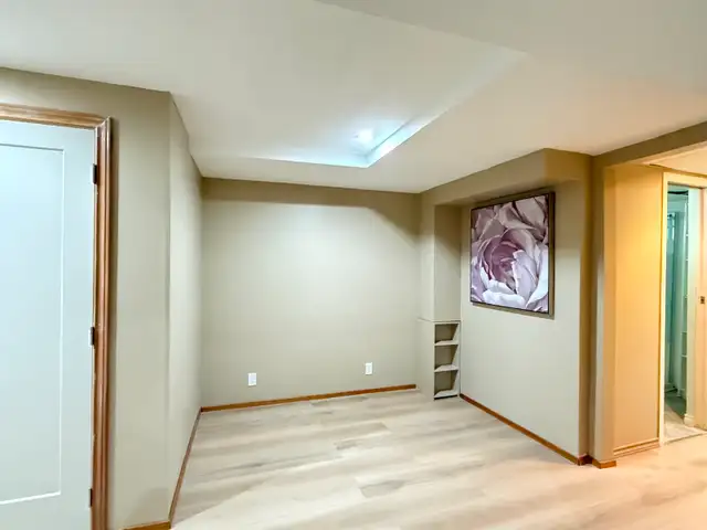 $1,550 – Newly Renovated 2-br Basement Suite in Royal Garden - Photo 10
