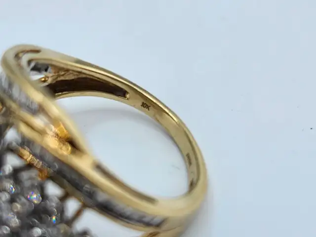 10 Kt. Yellow Gold Cluster Ring - 2.00 ct. (#7522) - Photo 8