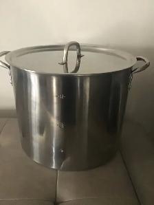 For Sale - 12 quart stock pot - $45