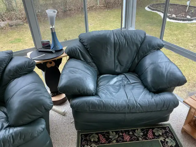 3-Piece Leather Sofa Set for FREE - Photo 2