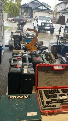 Garage Sale Chestermere - Photo 6