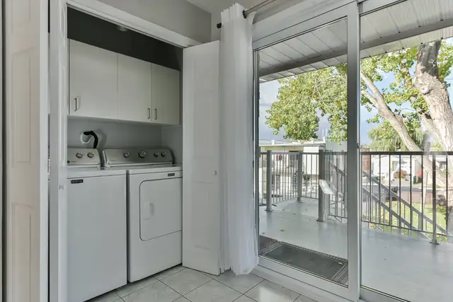 Condo-hôtel, stationnement, Vieux-Longueuil. - Photo 8