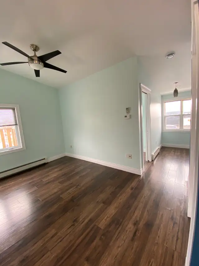 Charlottetown 2-Bedroom apartment for rent on Univer. No Parking - Photo 5