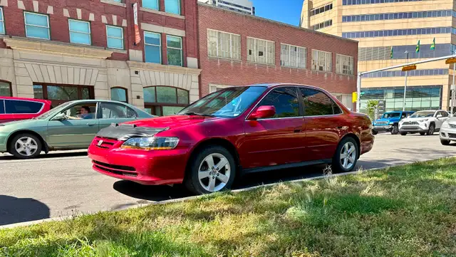 2002 Honda Accord V6. $3000.00
