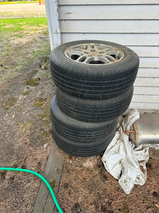 2002 Honda Accord V6. $3000.00 - Photo 4