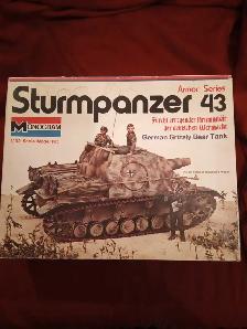 Monogram Sturmpanzer 43 model kit