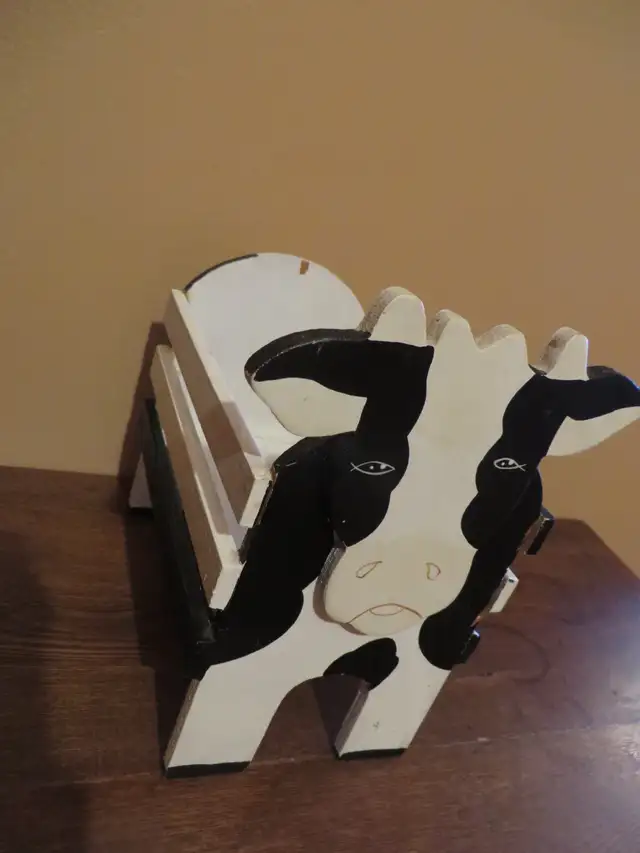 ITEM FORME DE VACHE NEUF ET PEU SERVI TB ETAT - Photo 5