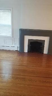 3bdm 2 bath in Forest Hill area of Toronto - Photo 6