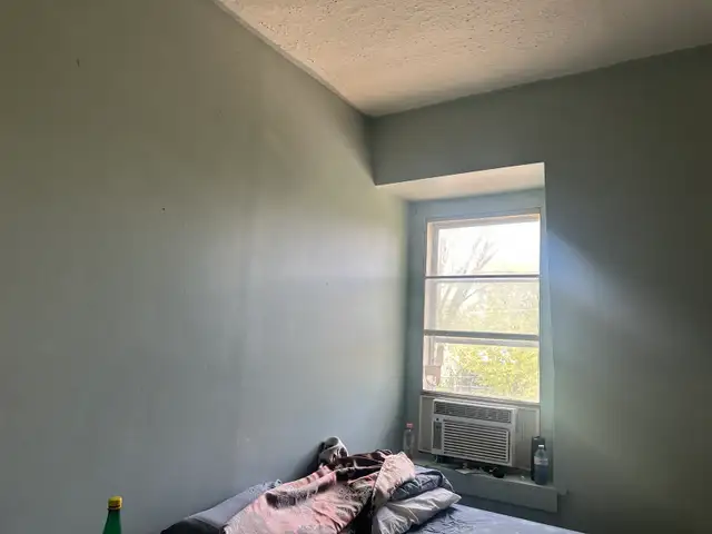 Room for Rent Toronto - Photo 2
