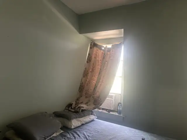 Room for Rent Toronto - Photo 3