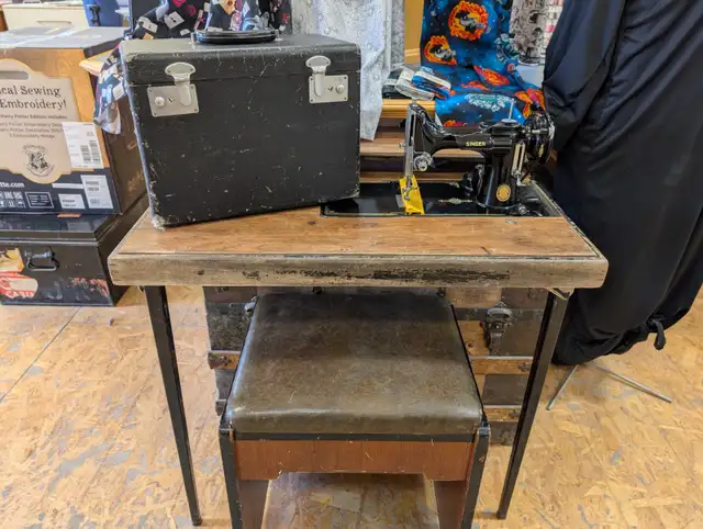 Vintage Singer Featherweight with table, stool, and case