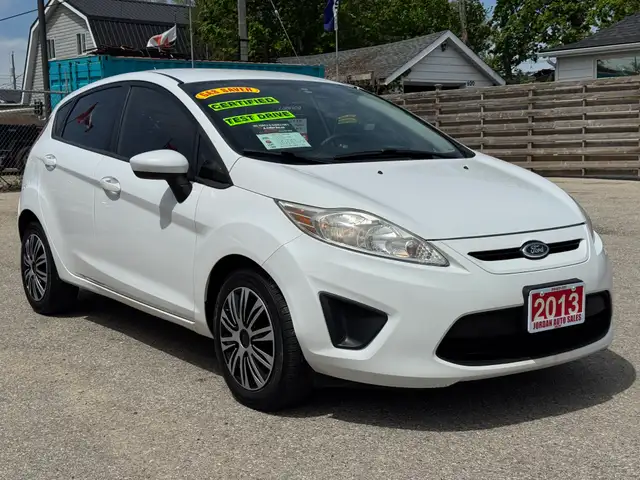 2013 Ford Fiesta SE